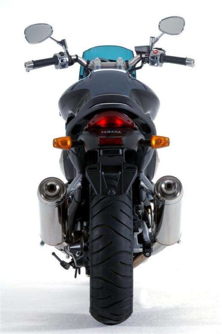 Yamaha BT1100 Bulldog