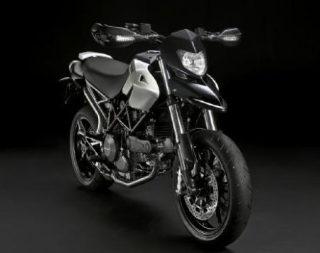 Ducati Hypermotard 796