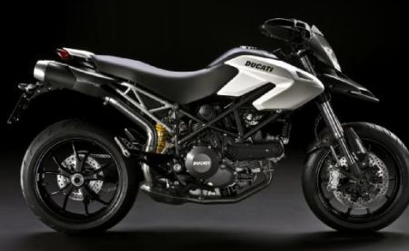 Ducati Hypermotard 796
