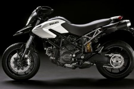 Ducati Hypermotard 796