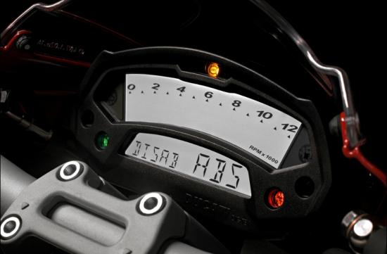 2010 Ducati Monster 796