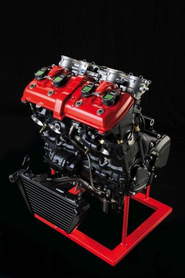 2010 MV Augusta F4 1000R: mamma mia!!!