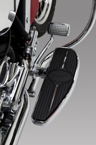 2010 Hyosung Aquila GV 700 ST7: custom económica