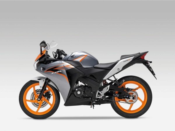 2011 Honda CBR 125 R: tu primera R