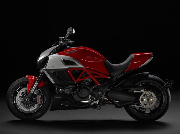 2011 Ducati Diavel