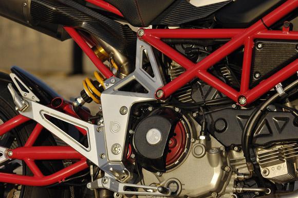 2012 Bimota DB10 B.MOTARD: otra super super motard